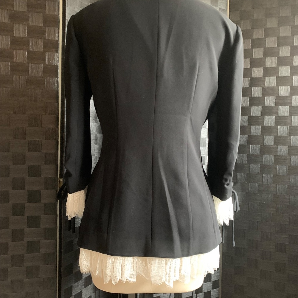 Cinq A Sept Roxie Lace Trim Blazer, size 14 - Picture 2 of 7